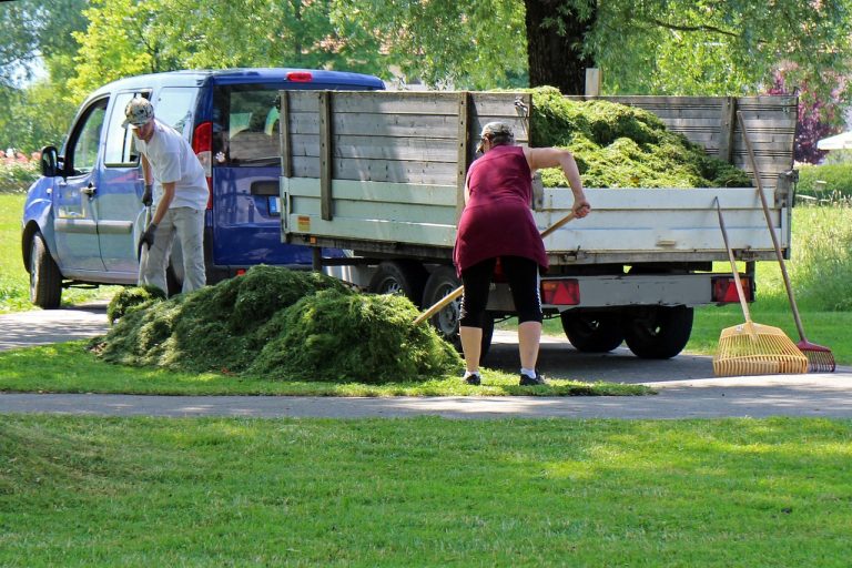 landscaper-401880_1280